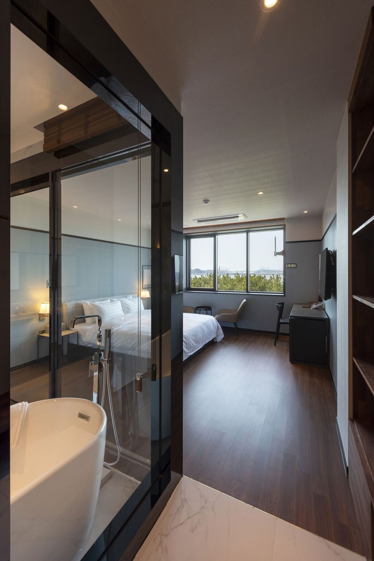 Brown-Dot Hotel Shinho Busan Exterior photo